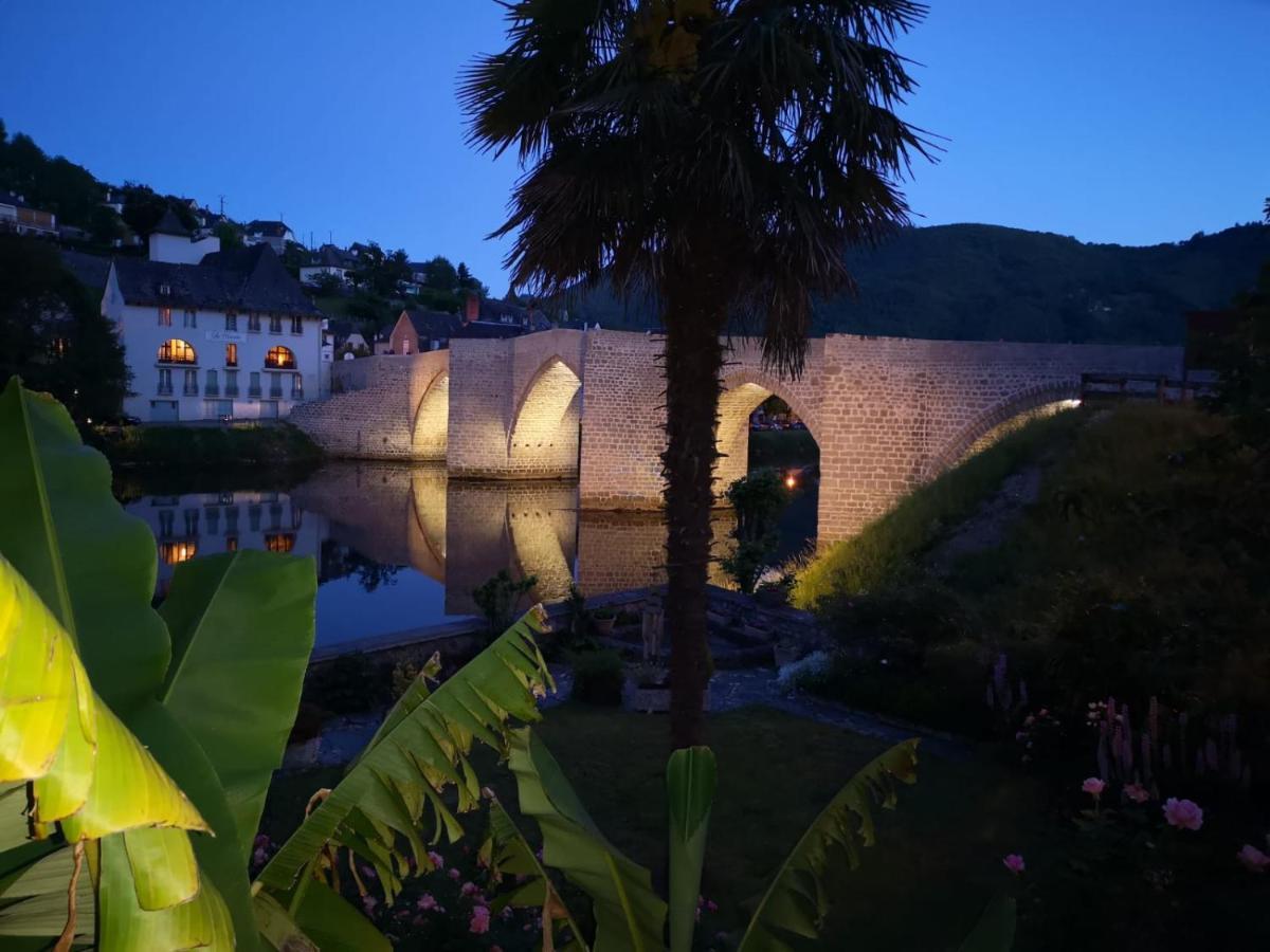 Hotel La Riviere Entraygues-sur-Truyere Exterior photo